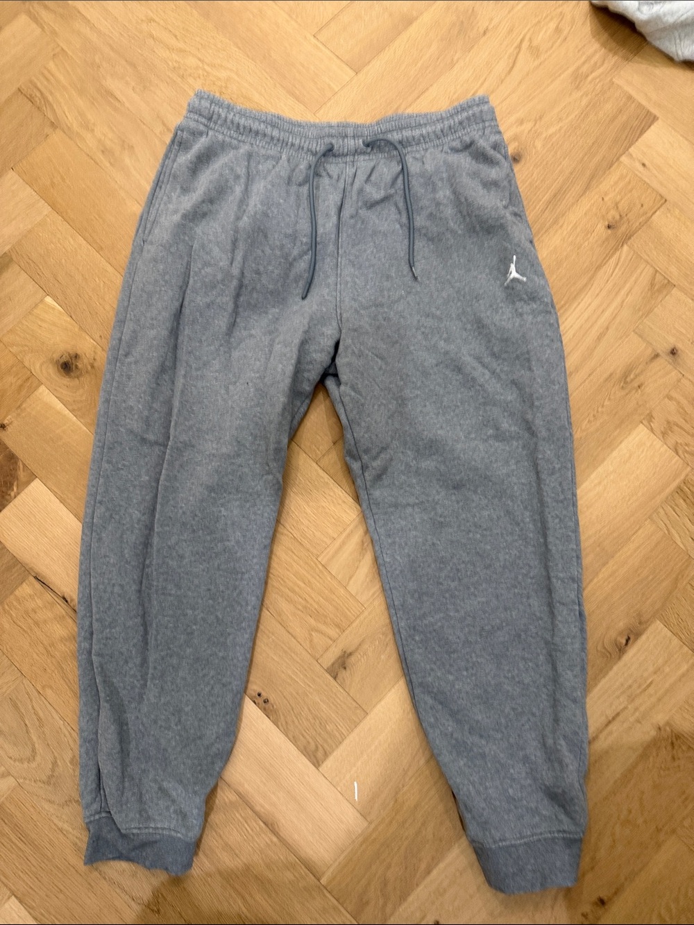 Jordan Men’s Gray Fleece Joggers with White Jumpman